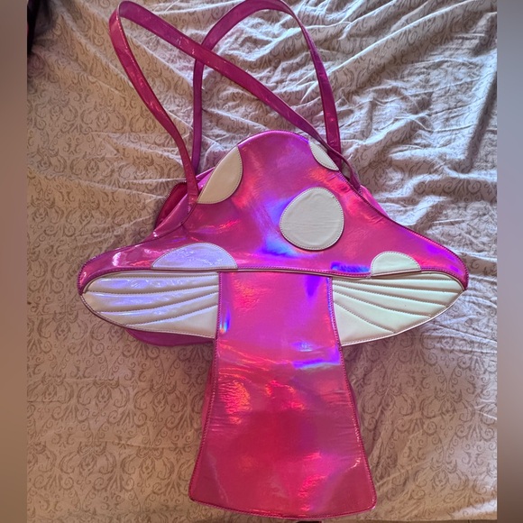 LOST IN WONDERLAND HOLOGRAPHIC TOTE BAG - Picture 3 of 6